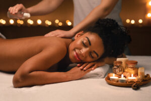 MASSAGE EN INSTITUT DE BEAUTE